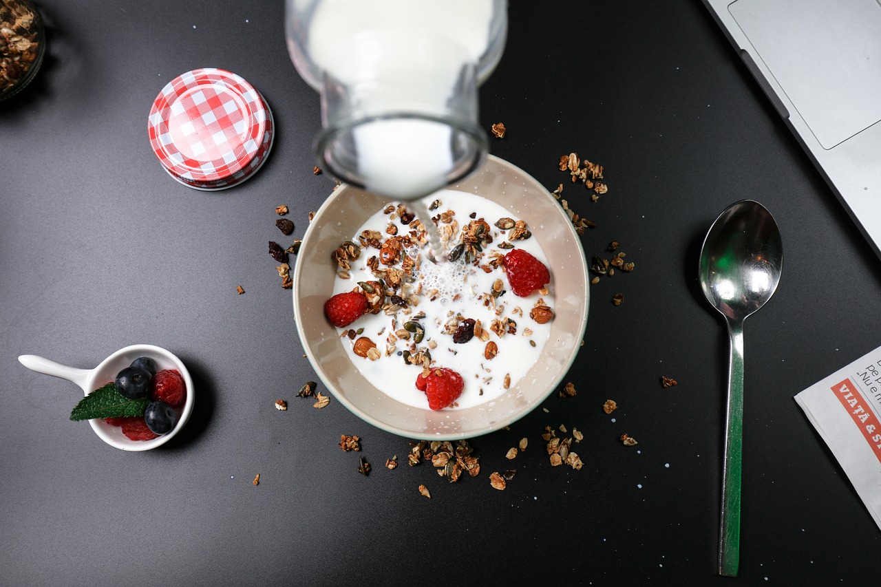 Greek Yogurt Cup with Berries and Almonds