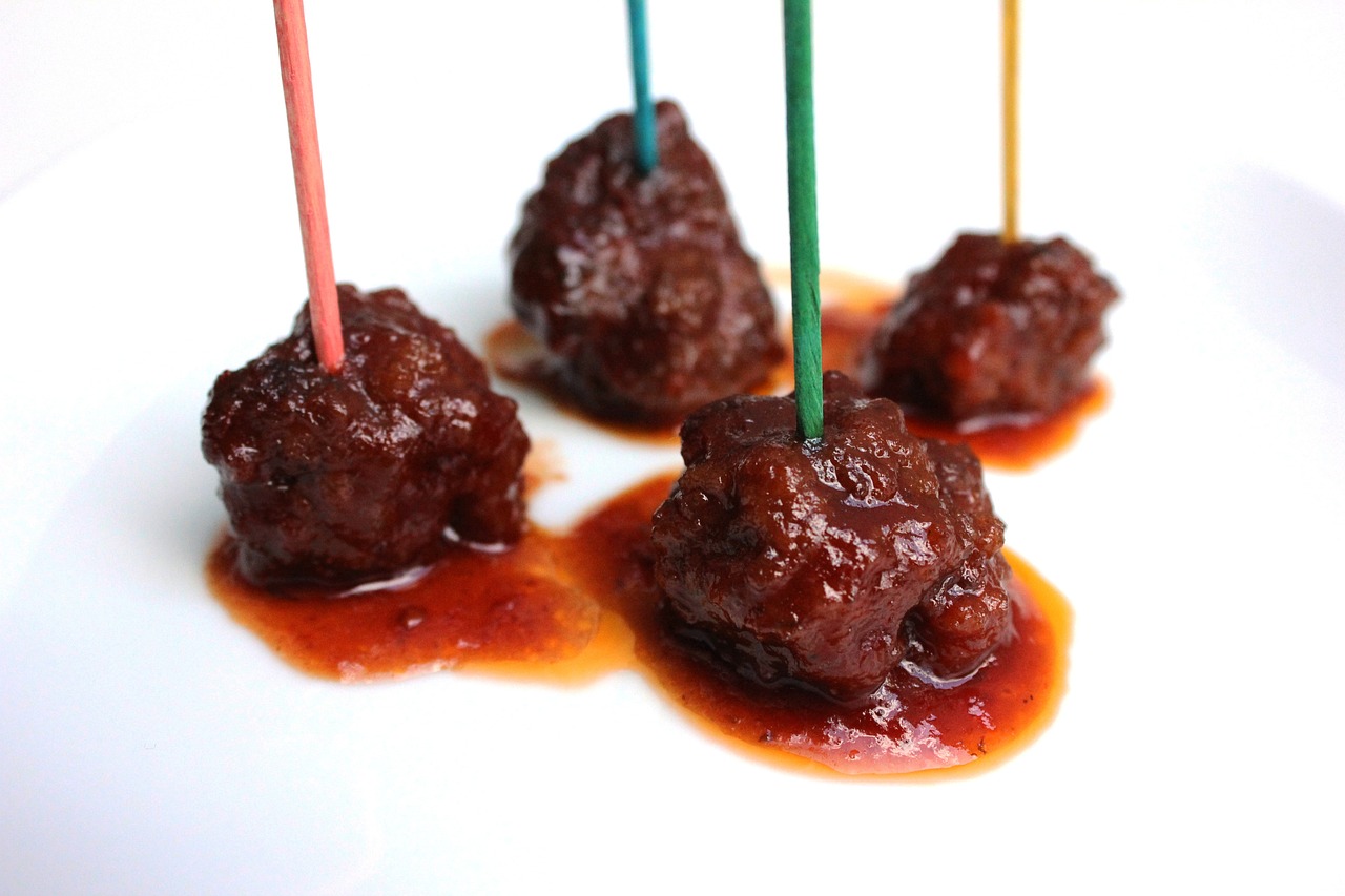 Turkey & Cheese Meatballs with Marinara Sauce